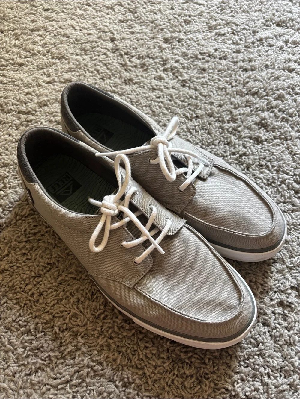 Reef Men's Canvas Deckhand Boat Shoes in Gray and White